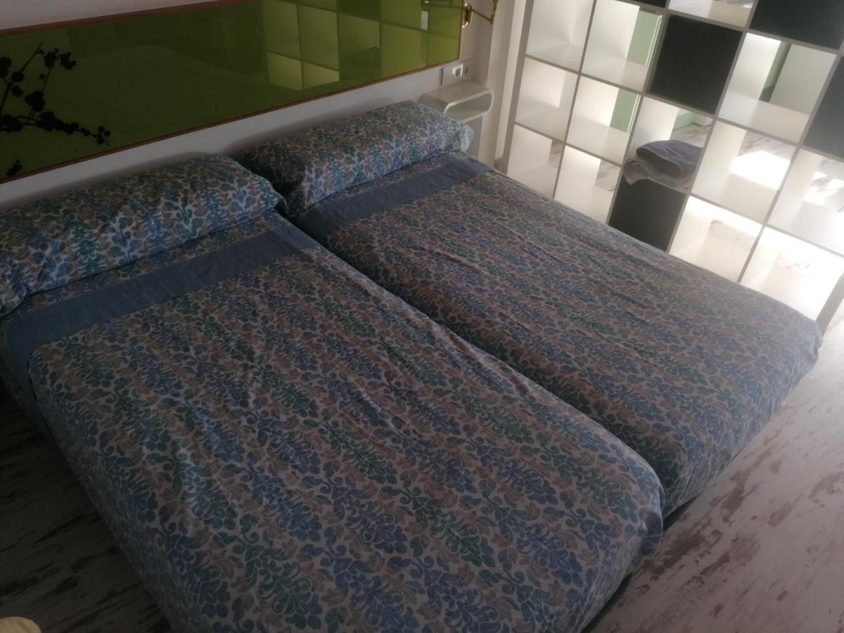 Ambroz Apartamentos La Vega De Granada מראה חיצוני תמונה